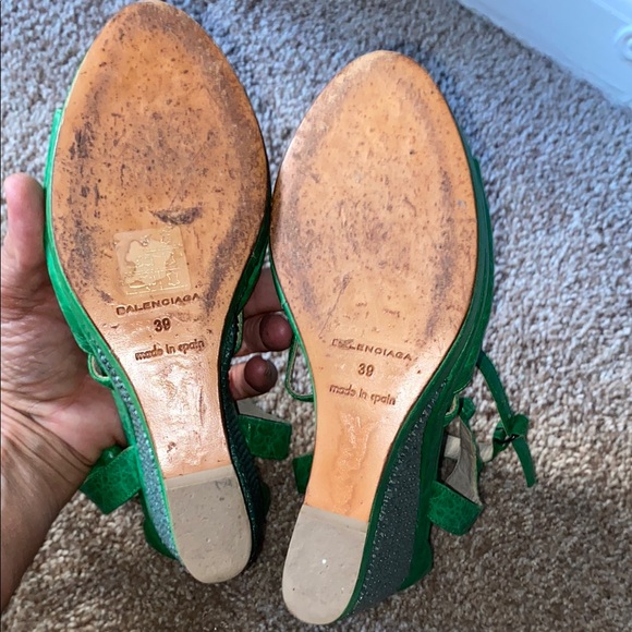 BALENCIAGA | Green Strappy Women's Sandals - Picture 8 of 11
